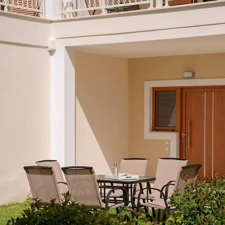 公寓 Ktena Residence-ktena *